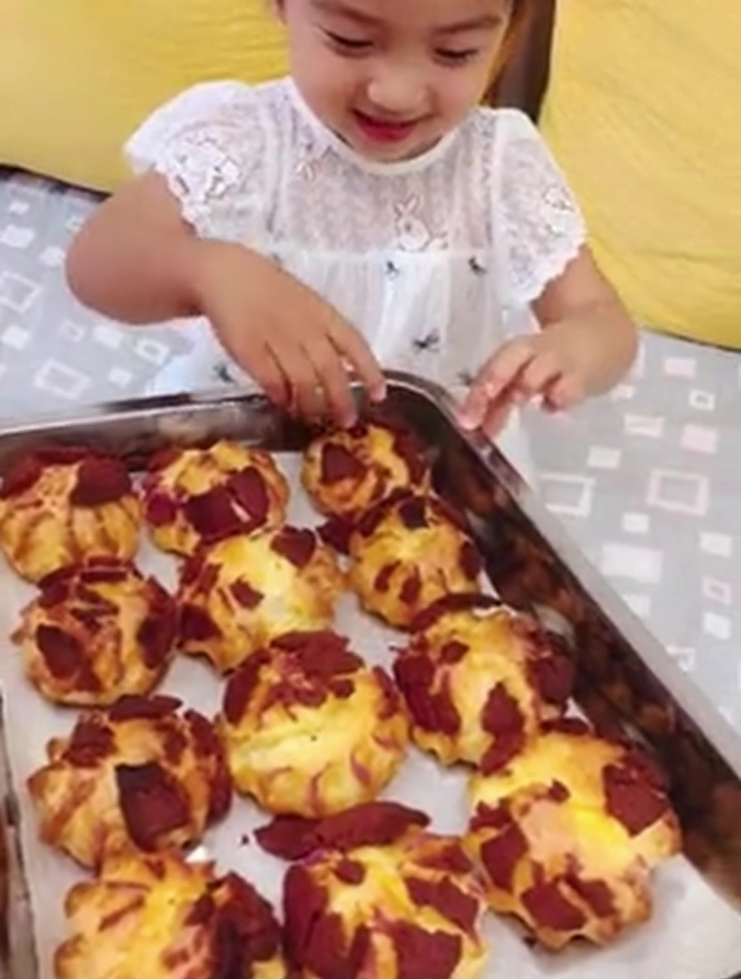 脆皮紫薯泡芙你学会了吗?