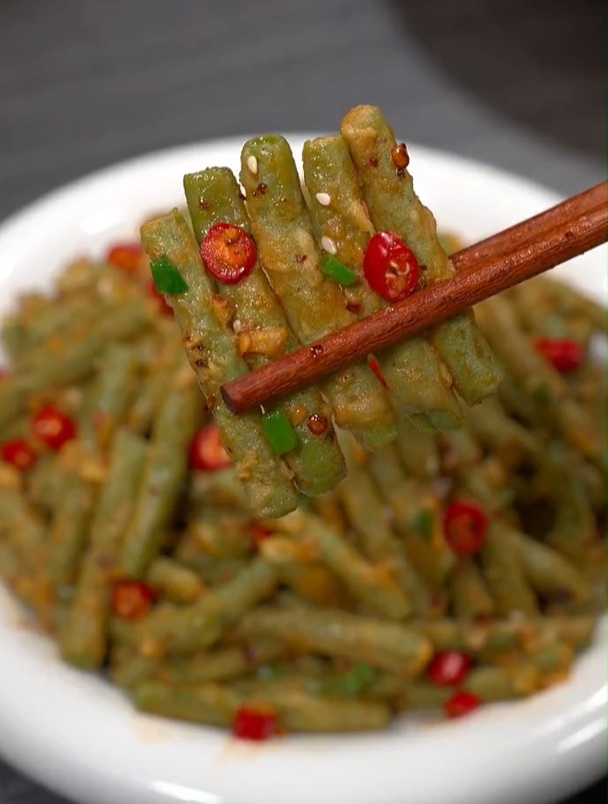 河南特色美食蒸豆角,做法简单,美味又健康