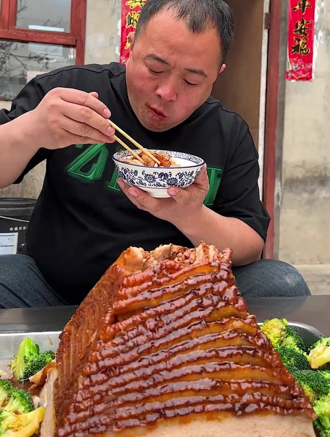 宝塔扣肉-宝塔造型的大型梅菜扣肉-费时费力-好吃又好看