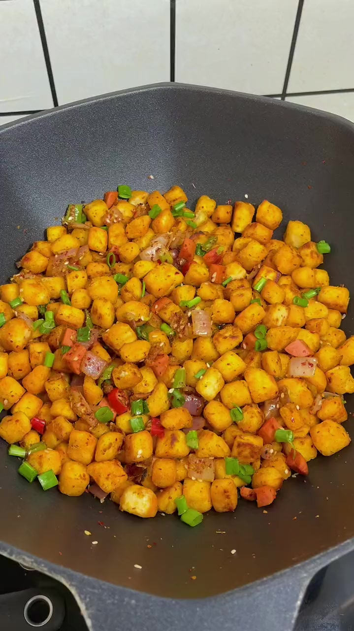 孜然炒馍花,孩子说太香了是辣条的味道