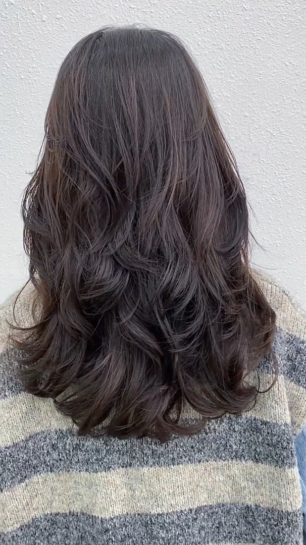 鱼尾造型烫裁剪教程