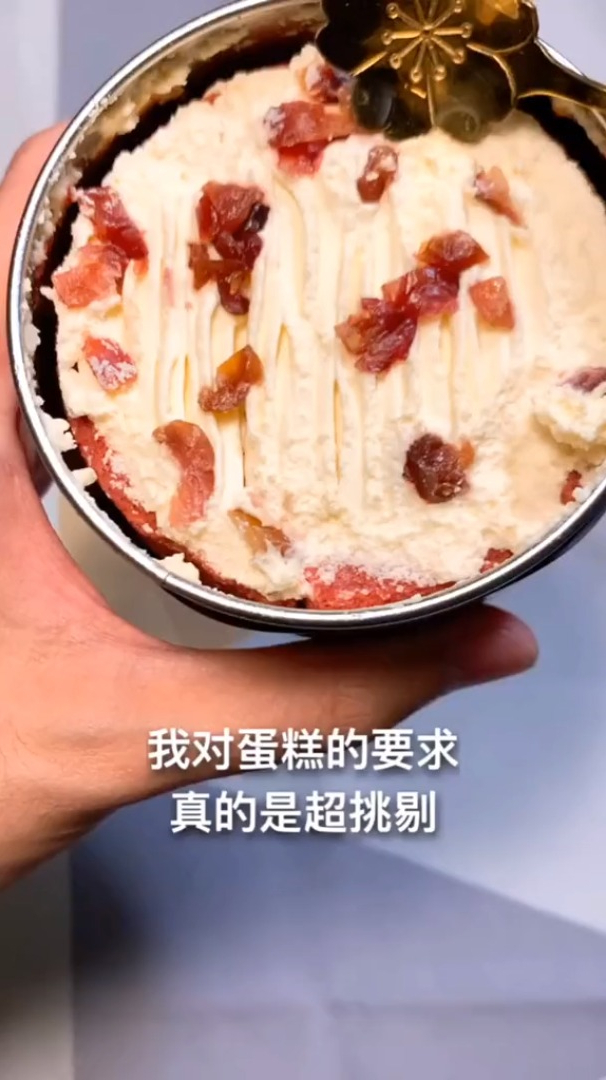 在家也能轻松吃到敲好吃的红丝绒蛋糕了