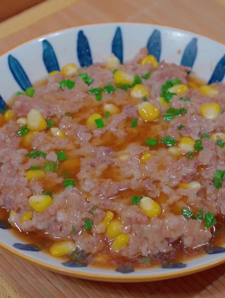 玉米蒸肉饼 我家小朋友很爱吃的一道菜 营养好吃又下饭