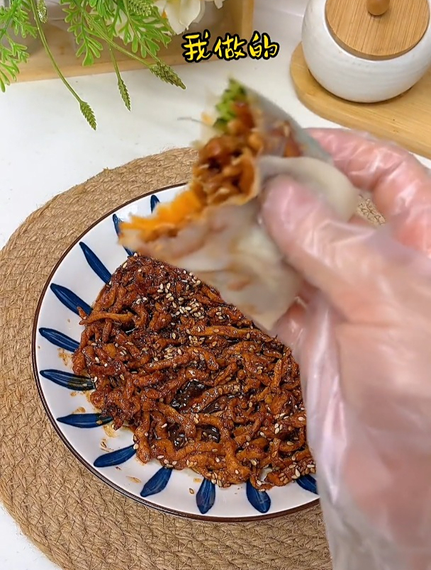 我家一周吃八次的京酱肉丝卷饼,都不记得做过多少次了