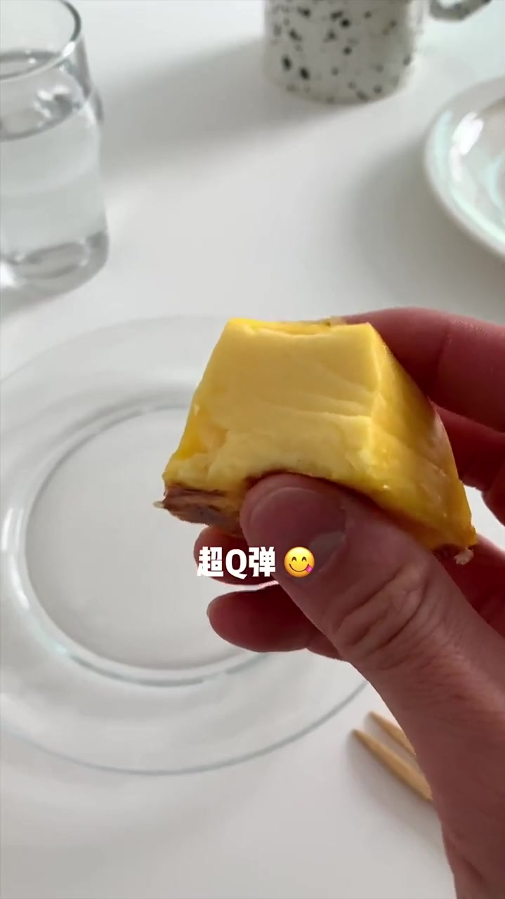 烤牛奶|简简单单的配料也能做出的甜品美食……值得尝试