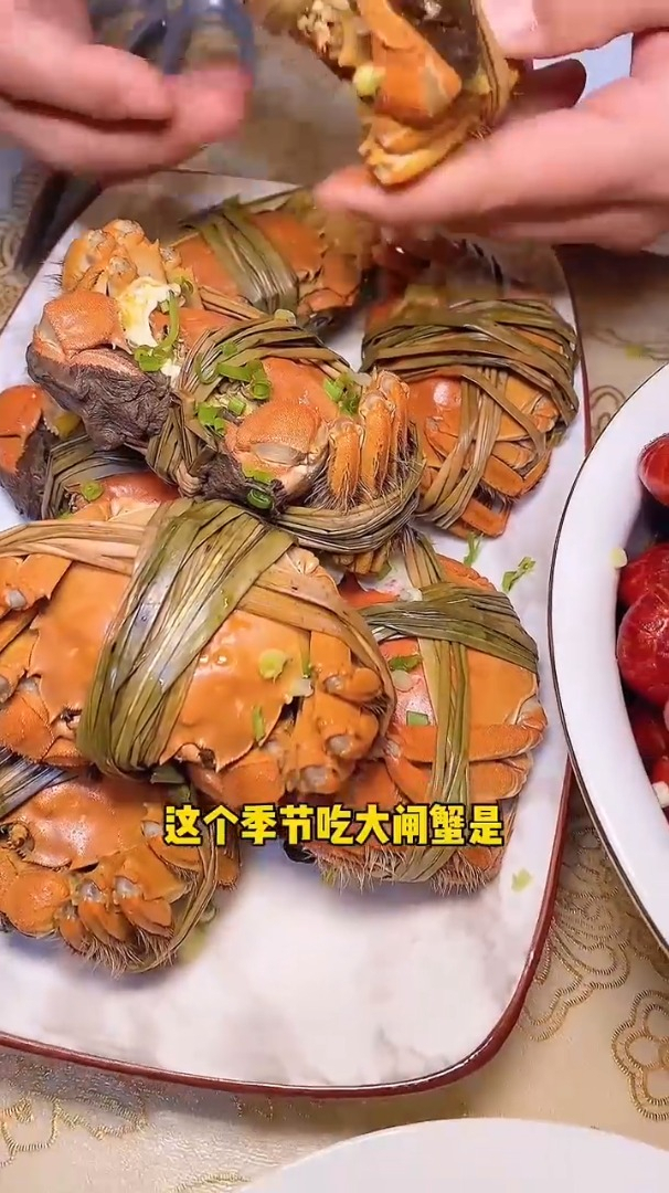 今天带你们在家吃小龙虾和大闸蟹!