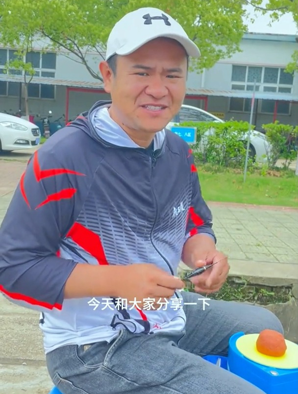 夜光漂应该如何调钓?钓鱼高手来告诉你,让你把夜光漂用好