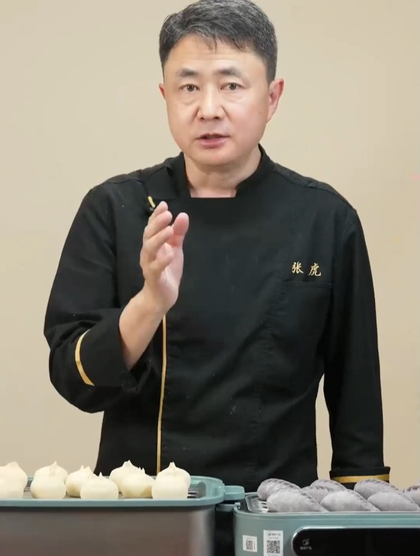 这杂粮包子配方可不简单,结尾再送个蒸鱼秘方