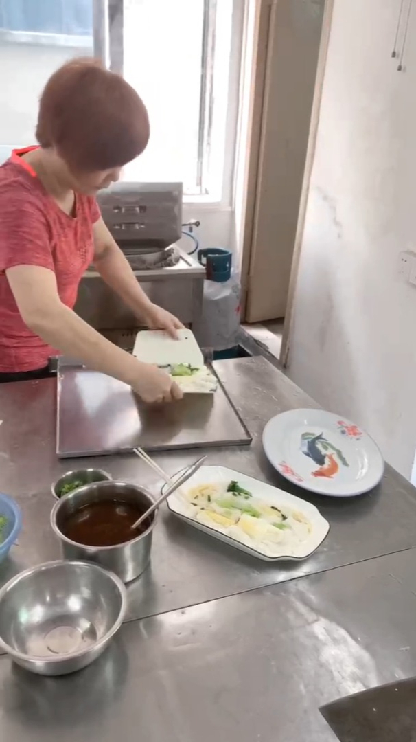 正宗广东肠粉小吃培训,想做早餐小吃去哪里好