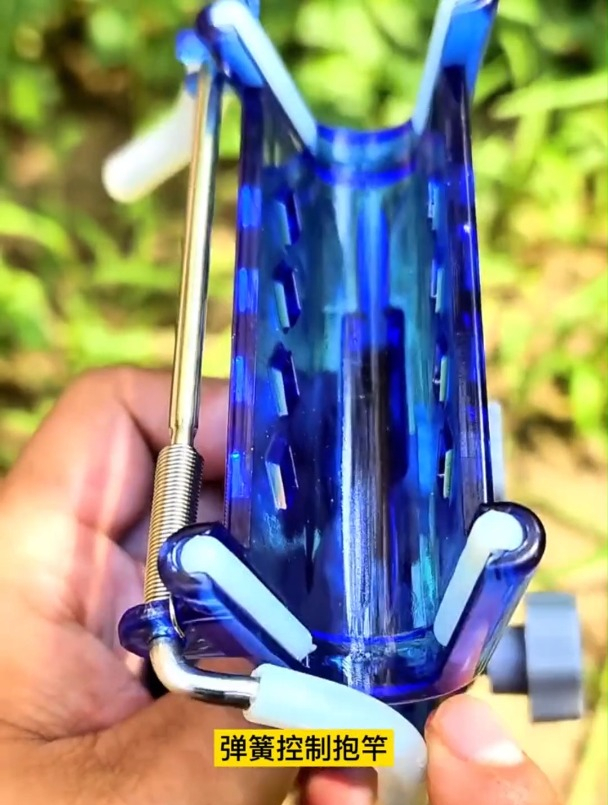 无需专人看守,自动钓鱼“海竿”你见过吗?插地即用,坐等收鱼!
