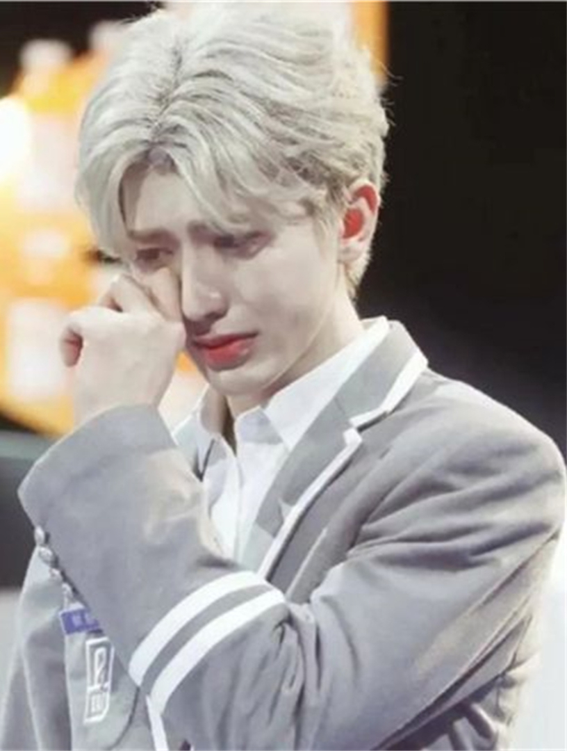 央媒批评“鸡你太美”是恶俗烂梗,蔡徐坤粉丝直呼:终于天亮了2