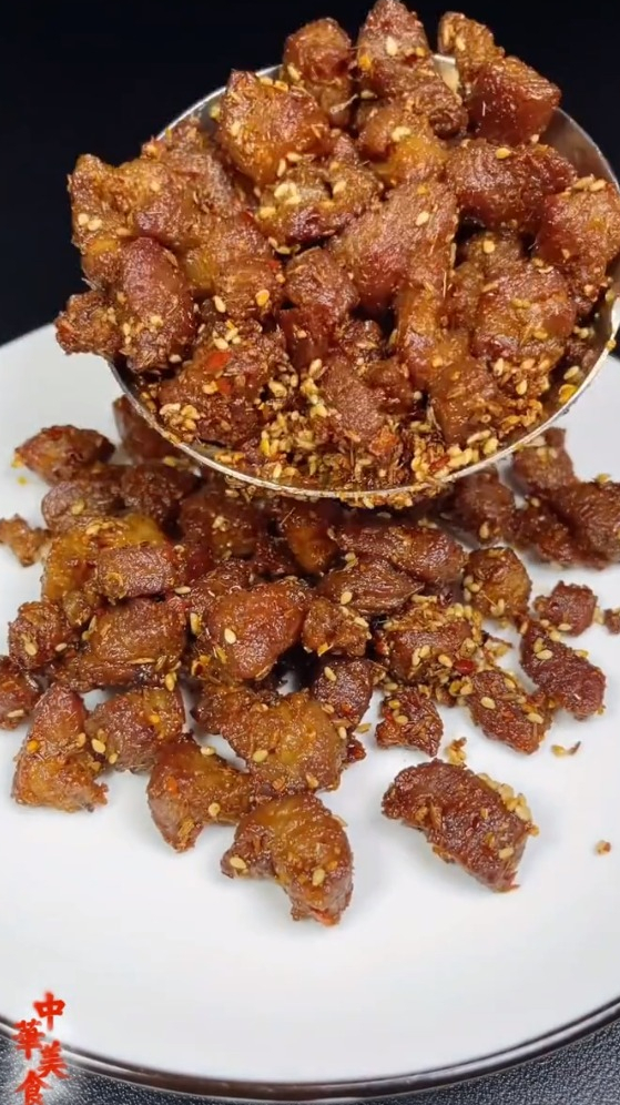 没什么事是一顿烧烤解决不了的有就两顿,梅花肉的做法