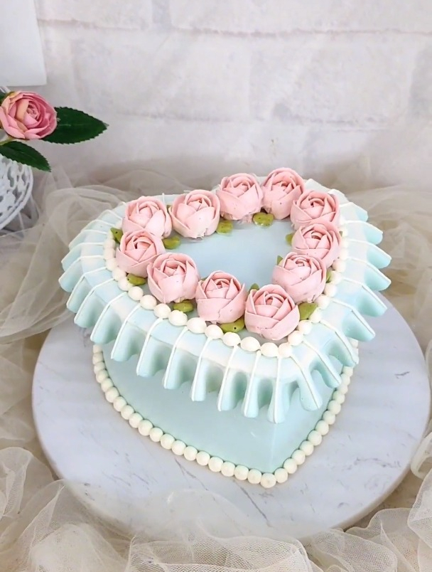 爱心生日蛋糕,送给最爱的人