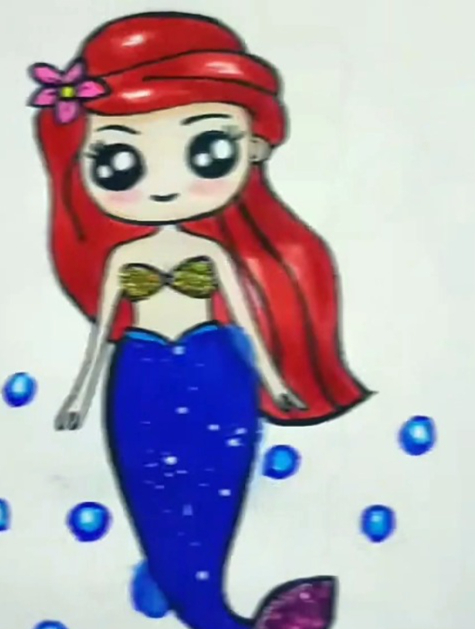 色彩融合:给小美人鱼的鱼尾刷上蓝色