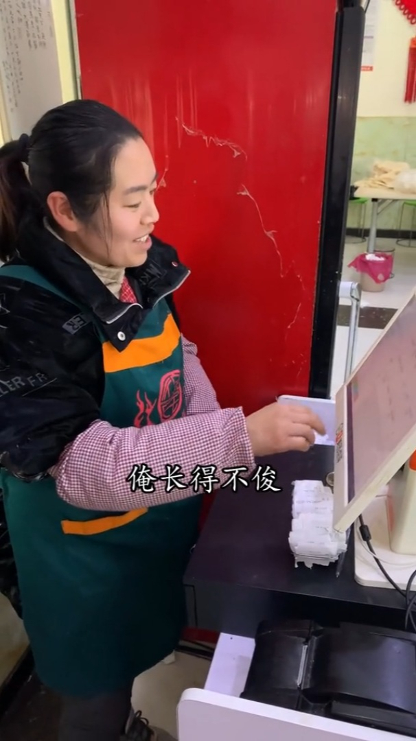 苍山的小朋友们还有啥好吃的!继续啊!