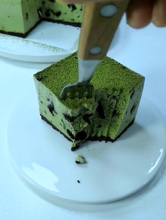 2分钟就能学会的抹茶奥利奥蛋糕来喽