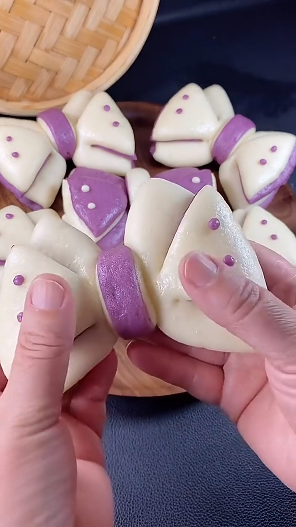 面食馒头这样做,小孩天天想吃,蝴蝶结花样馒头