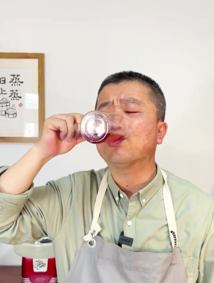 1杯奶茶钱不到,就可以做10几杯酸梅汤!