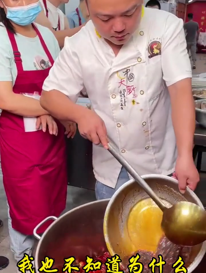 吃一口就上瘾的秘制黑鸭馋到你了吗 今天就把配方分享给大家