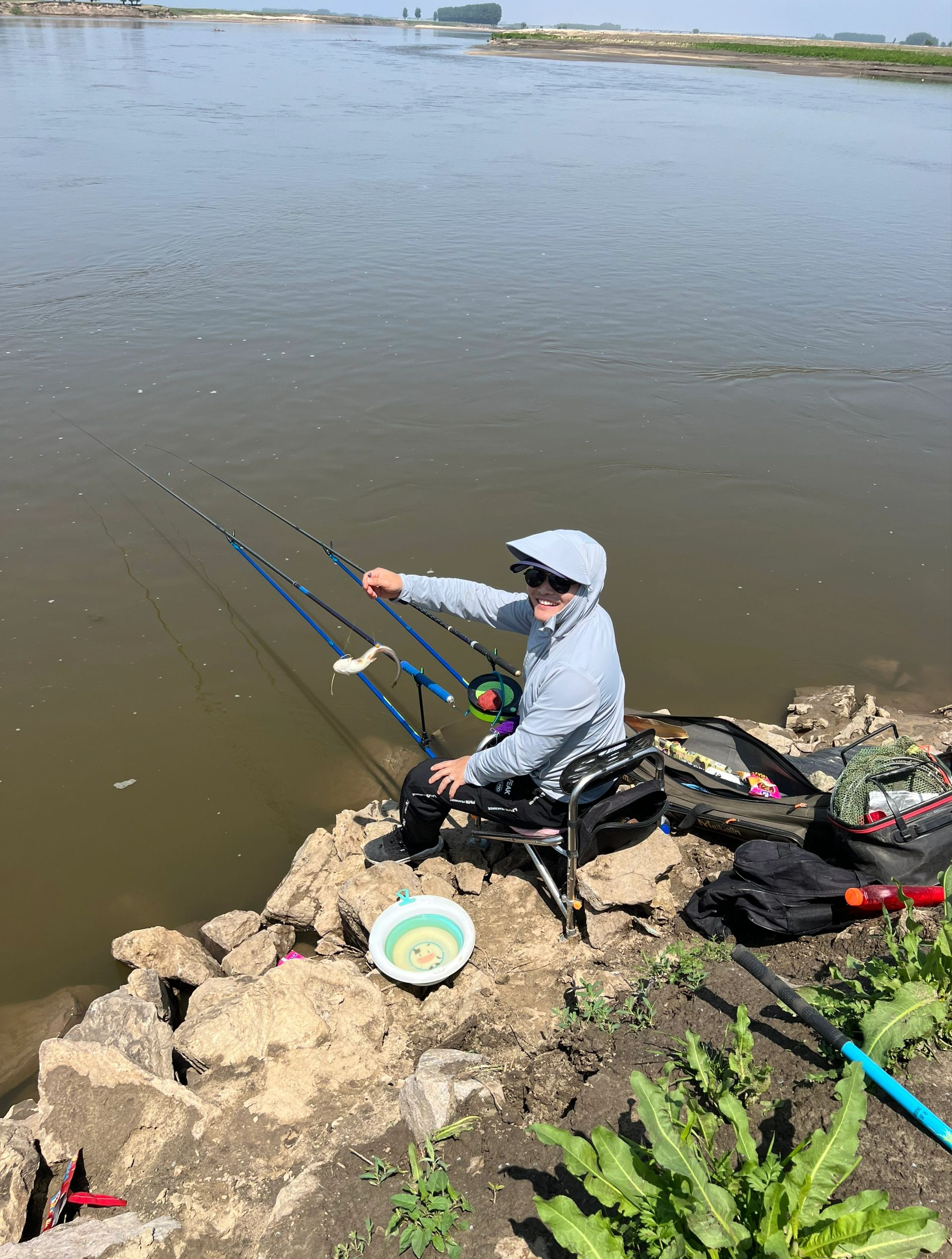 野钓为什么钓不到大鲫鱼?除了把拉饵改成搓饵,还得这样做!