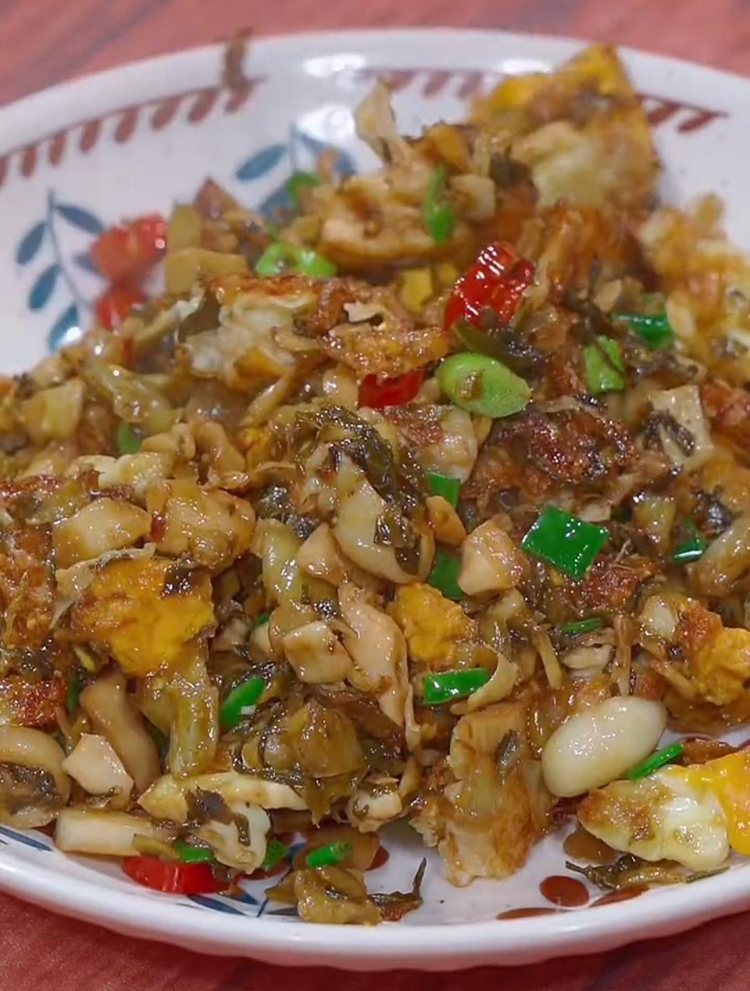 酸菜小笋炒鸡蛋,好吃又下饭