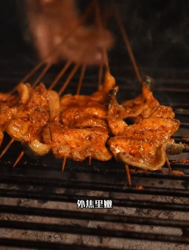这种方式的炭烤鳗鱼吃过的屈指可数吧