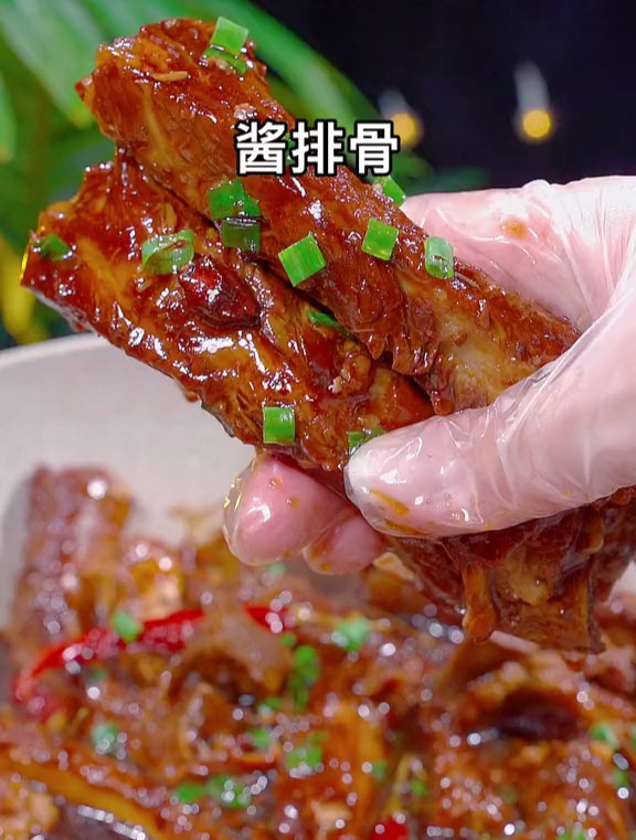 家常菜酱排骨做法