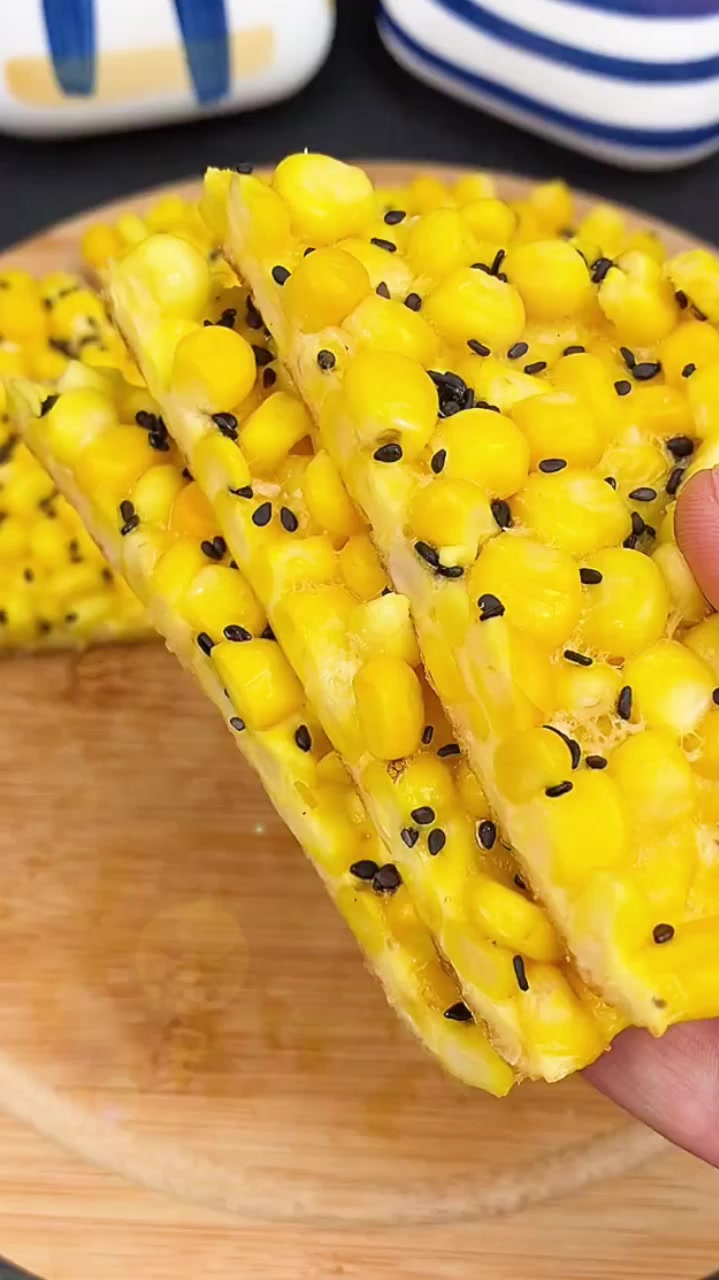你知道玉米烙怎么做才好吃吗,很多人第一步就做错了