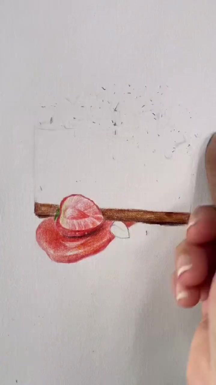 彩铅画,画一个美味可口的蛋糕