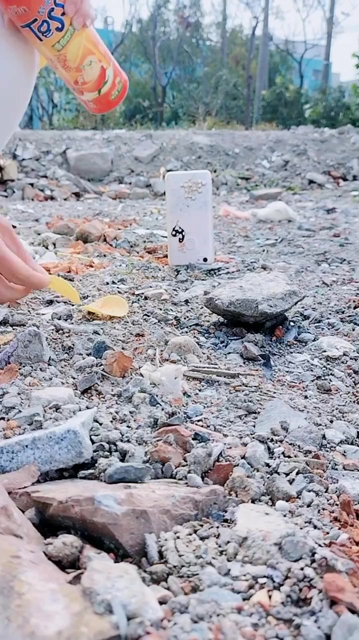 吃薯片快点来啦!再给你拍组创意照片怎么样