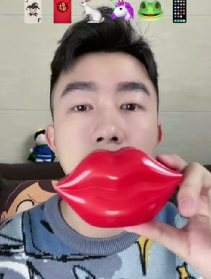饿肚子怎么睡觉?来点《少女心》表情包。最后一个给我整无语了!