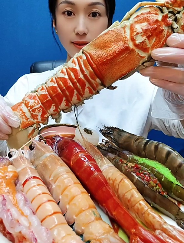 虾拼盘,各种虾,各种口味,吃的也是超过瘾