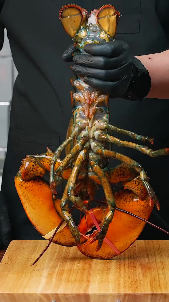 春节秀厨艺一款简单好吃的海鲜至尊披萨