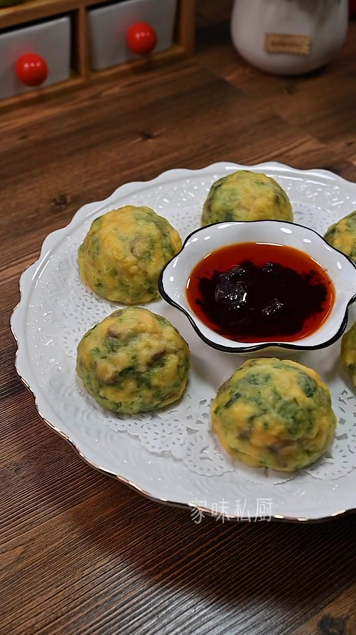 每天教你一道家常菜-菜团子,减肥的美女可以照着做,低卡减脂哟!