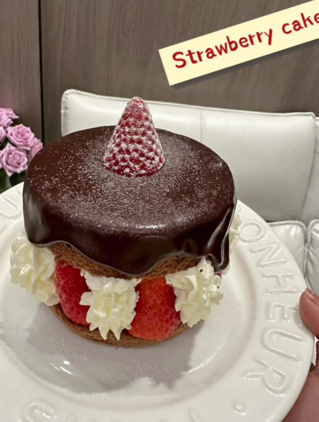 复古mini巧克力草莓蛋糕