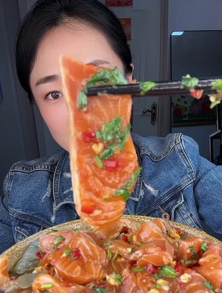 三文鱼 三文鱼刺身