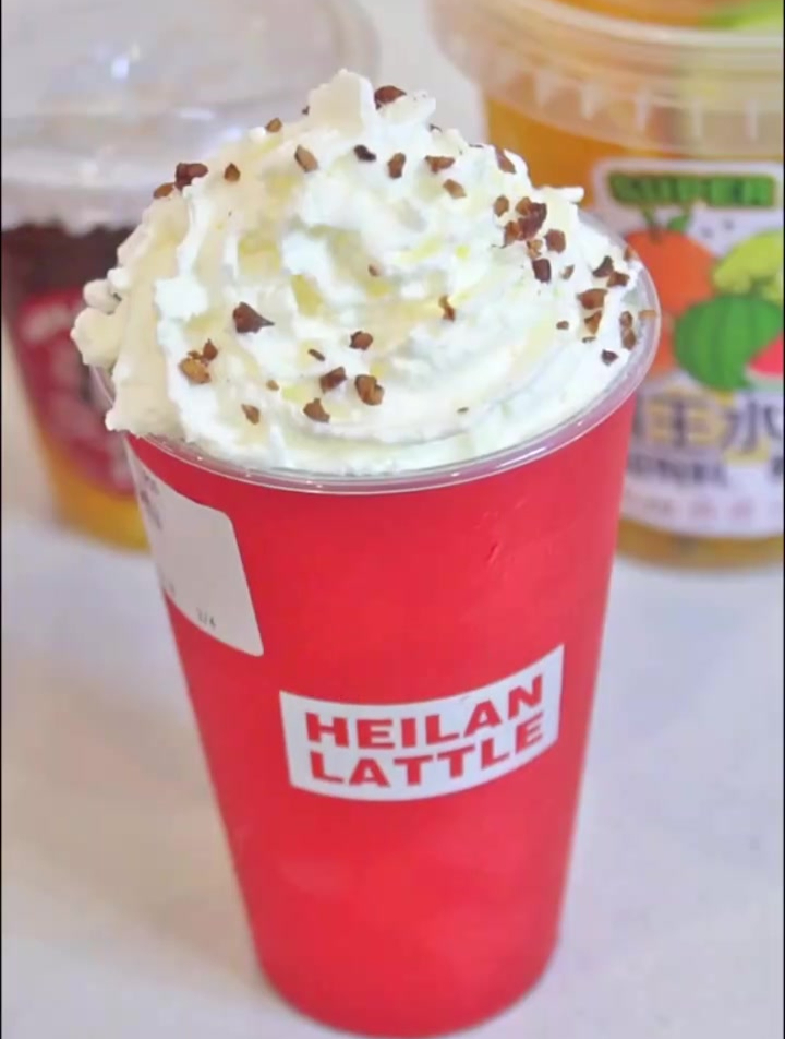 还有这么豪横的老板招牌奶茶