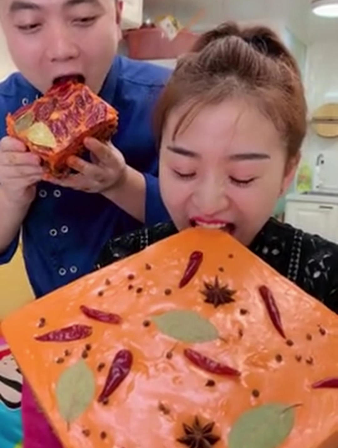 火锅底料蛋糕