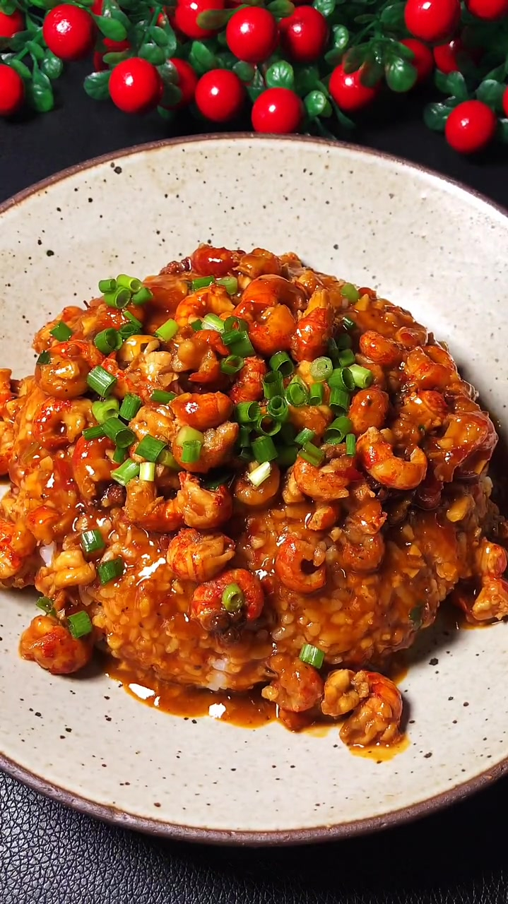 在家做美食之龙虾尾盖饭