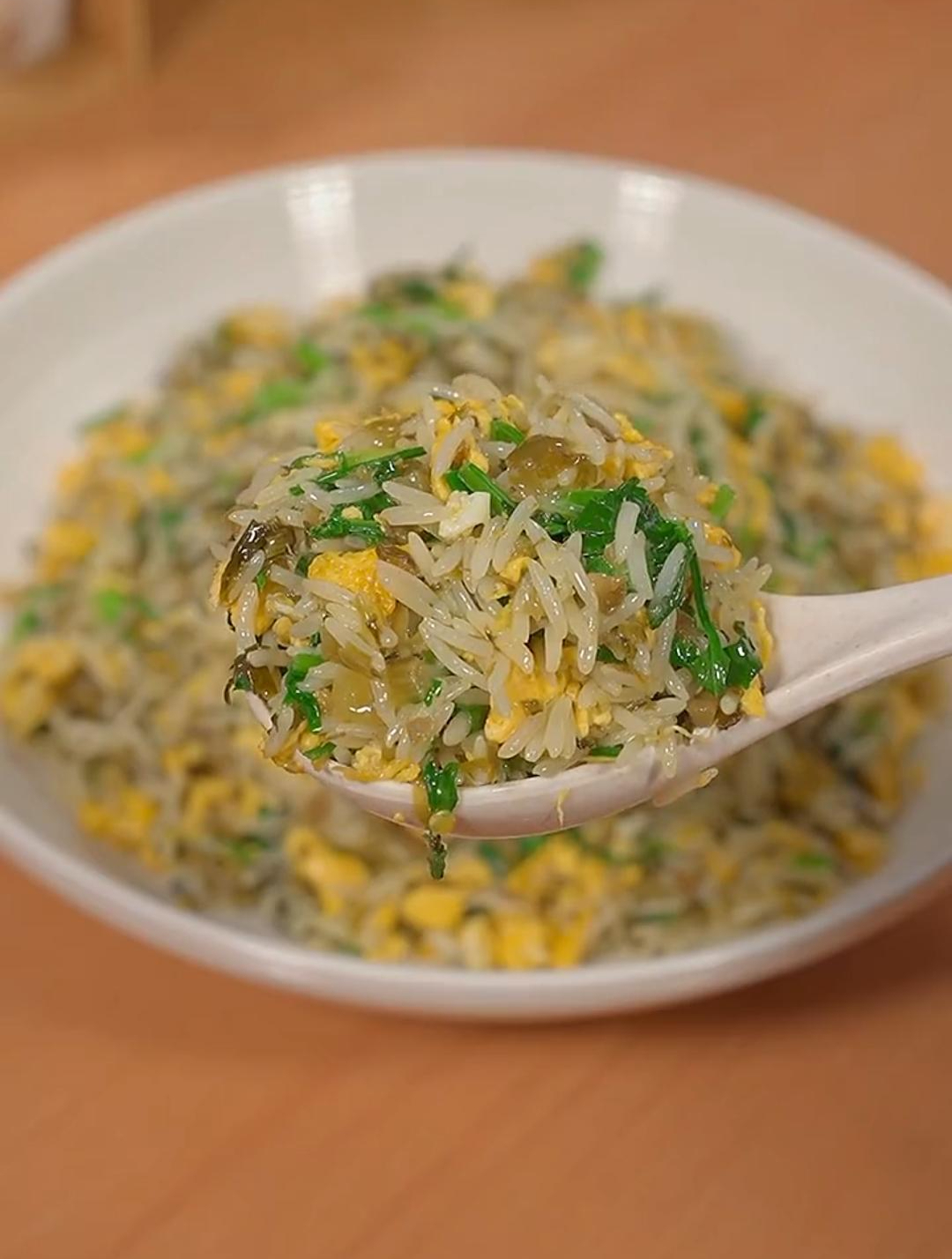 雪菜炒饭,做法简单又好吃