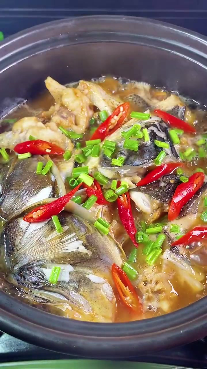 鱼头像我这样做,肉嫩味美一点也不腥,简单易学,赶快为家人安排