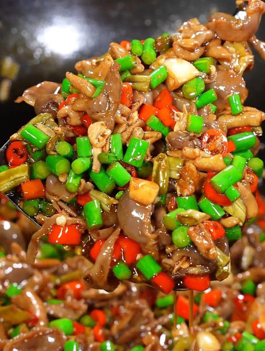 酸辣鸡杂,酸辣开胃