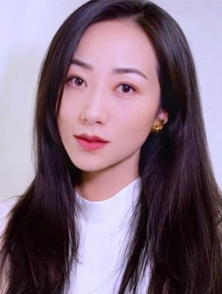 娱乐圈背景强大的五位女明星,奶茶刘若英的家世显赫(3)