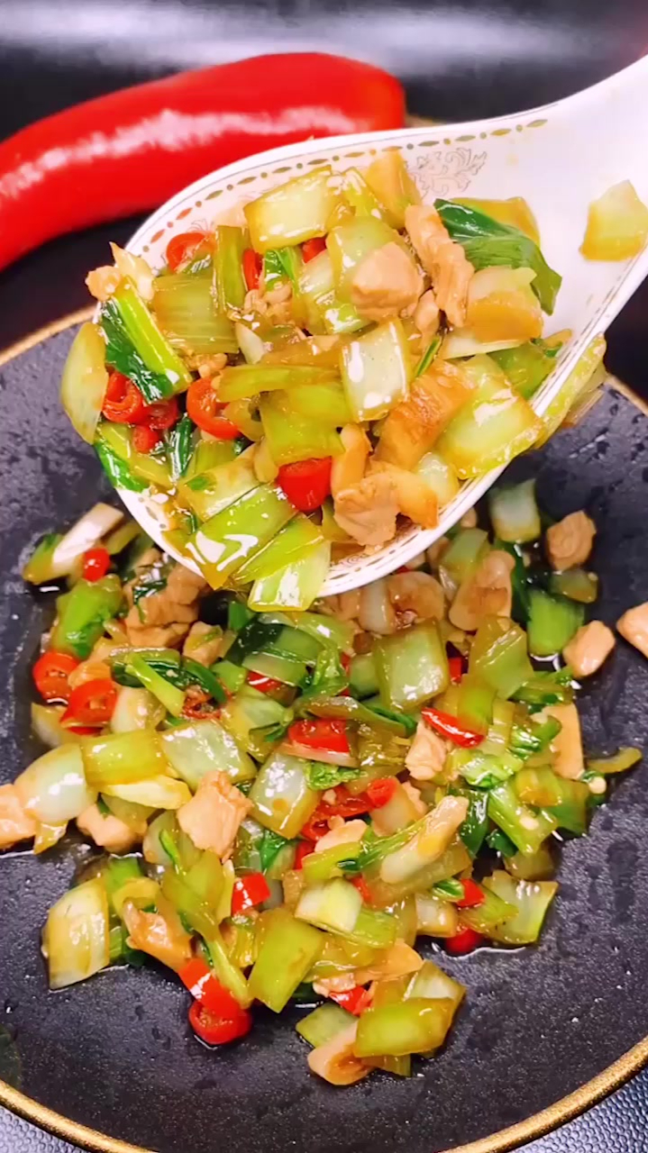 这道菜一定要安排起来,家常炒青菜做法美食菜谱