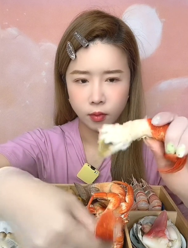 小龙虾的正确吃法 美食 皮皮虾 生蚝 小龙虾