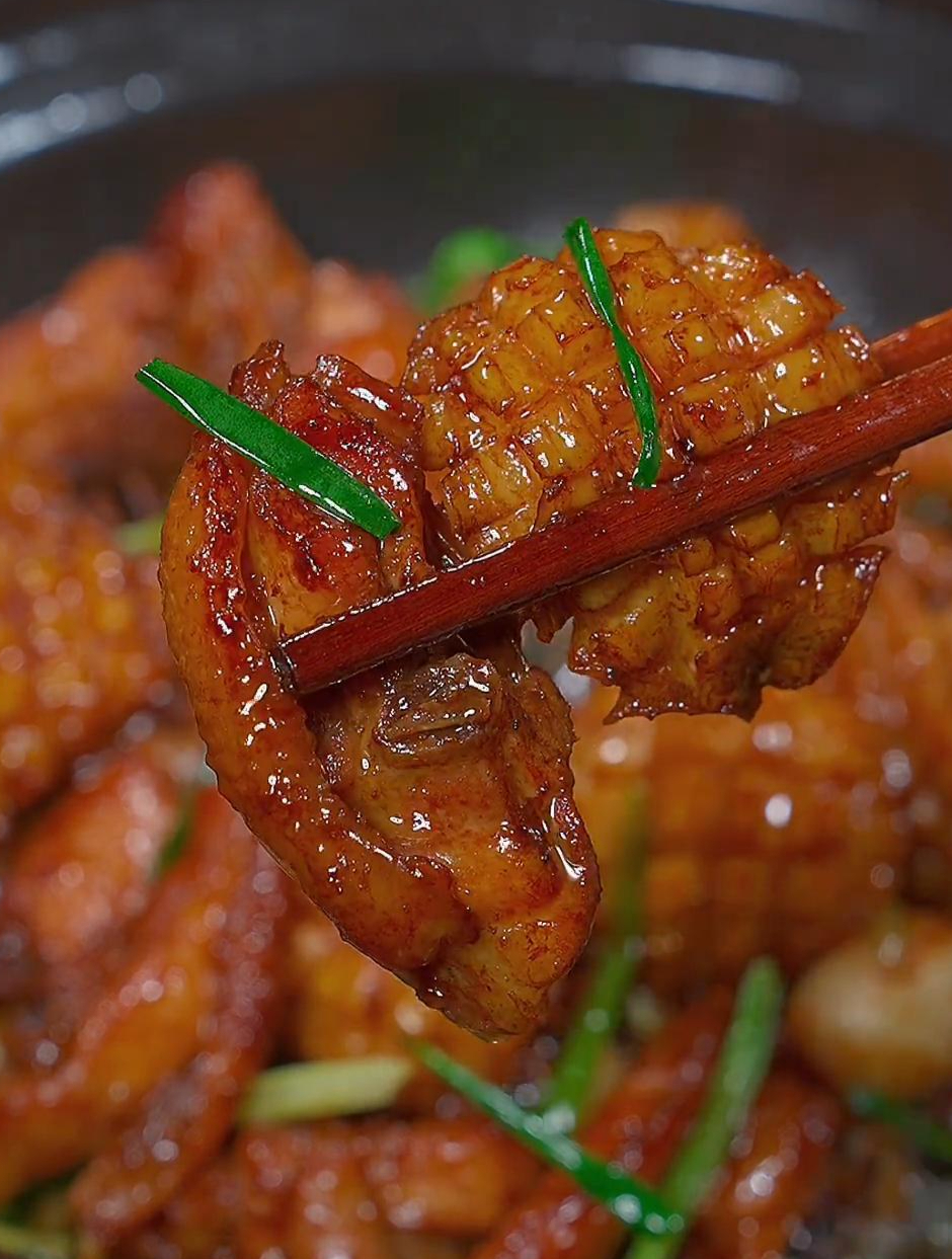 这样做的鲍鱼焖鸡鲜嫩入味