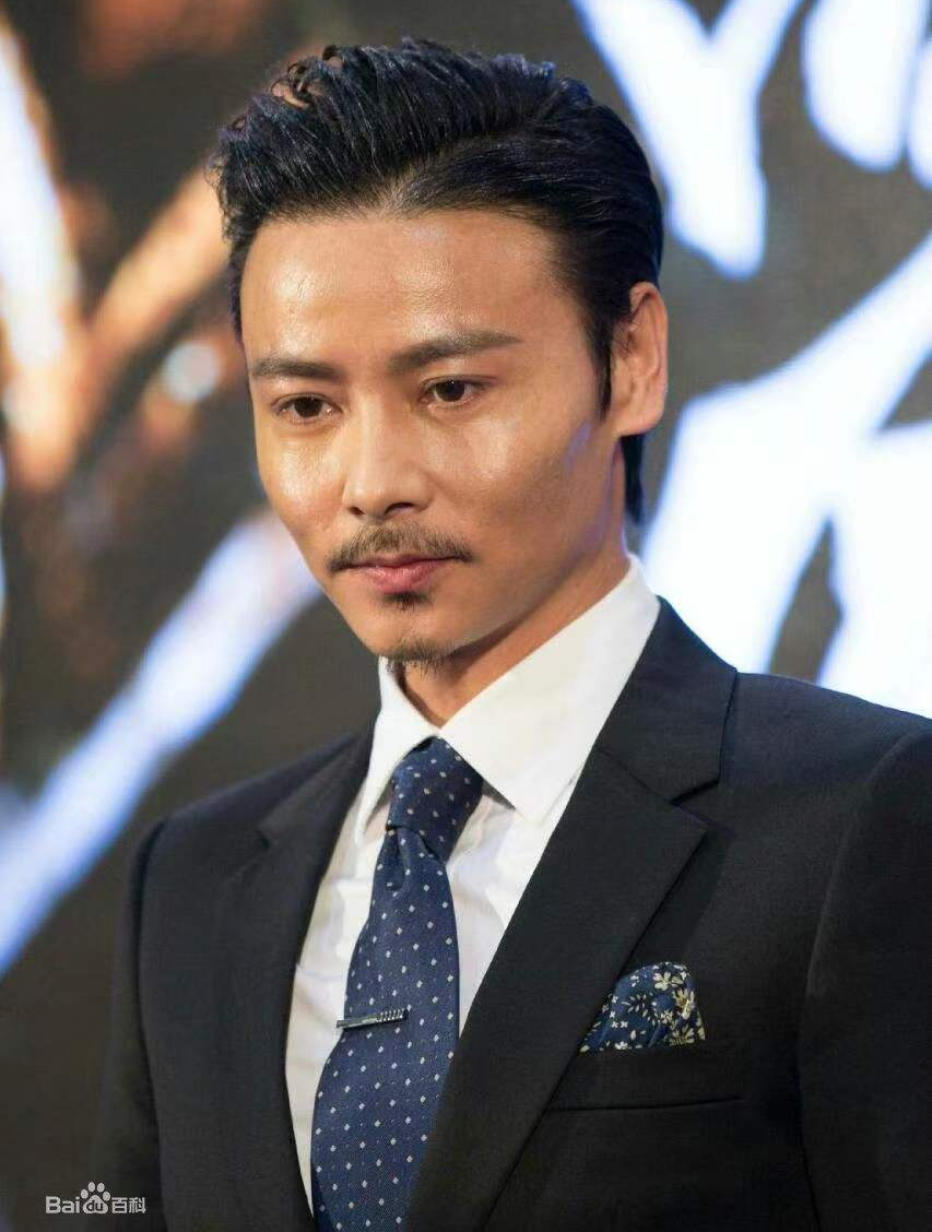 这才是男人的发型,华仔同款背头!