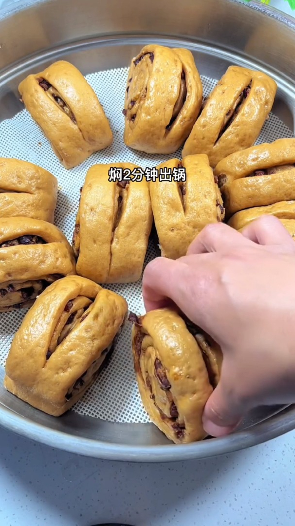 红糖大枣馒头!