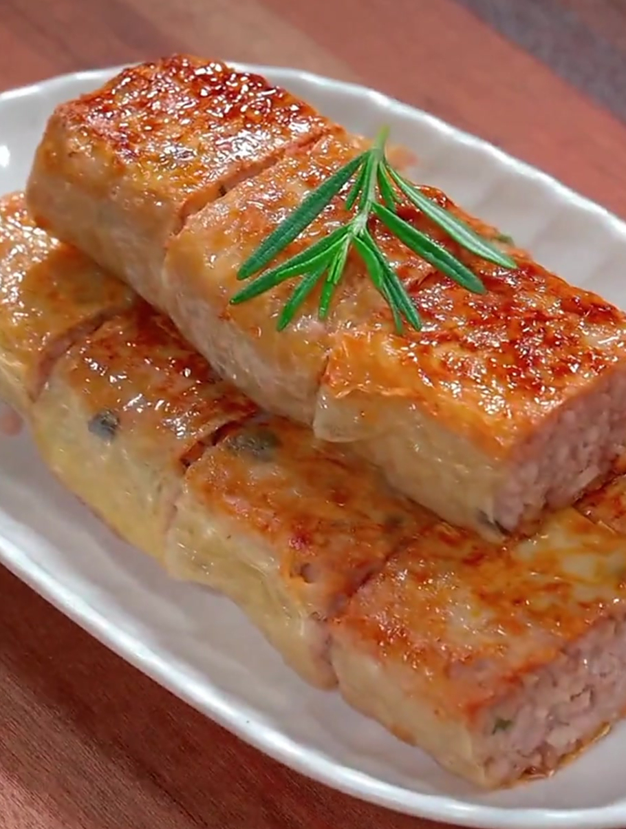 这样做的香芋腐皮肉卷咸香味美,要是学会了,你又多了一道拿手菜