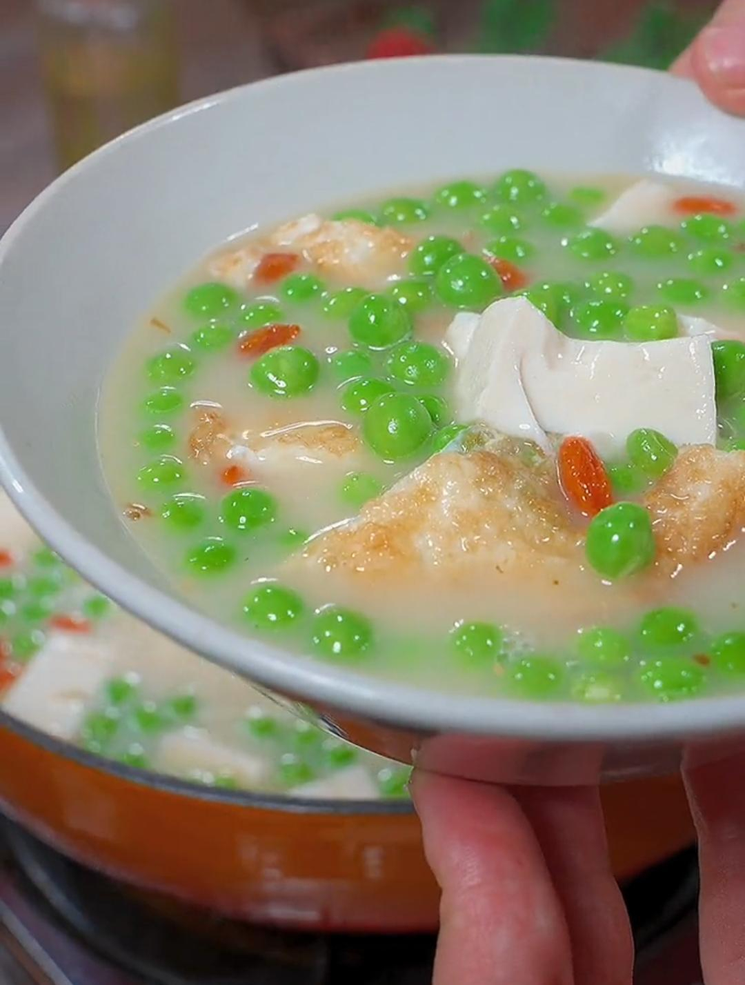 鲫鱼豆腐汤的家常做法